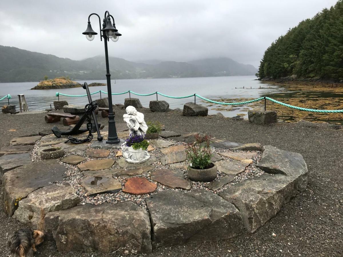 شقة Ola Bua Near The Atlantic Road Lyngstad المظهر الخارجي الصورة