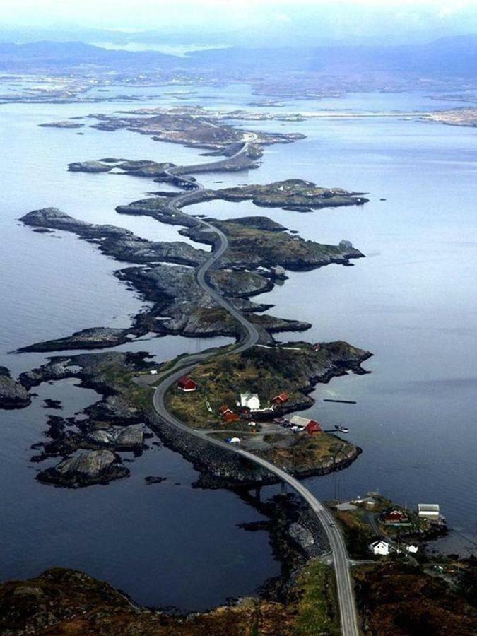 شقة Ola Bua Near The Atlantic Road Lyngstad المظهر الخارجي الصورة